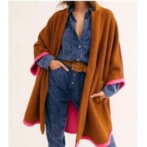 We The Free People Boucle Brown Pink Stone Cold Circle Cape Poncho Ribbed XS/S